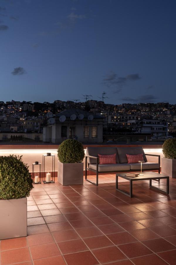 Caracciolo 13 Rooftop & Suites Napoli Eksteriør billede